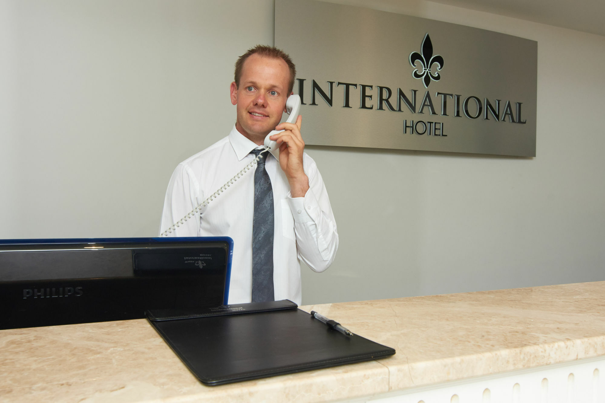 International Hotel Wagga Wagga Exterior photo